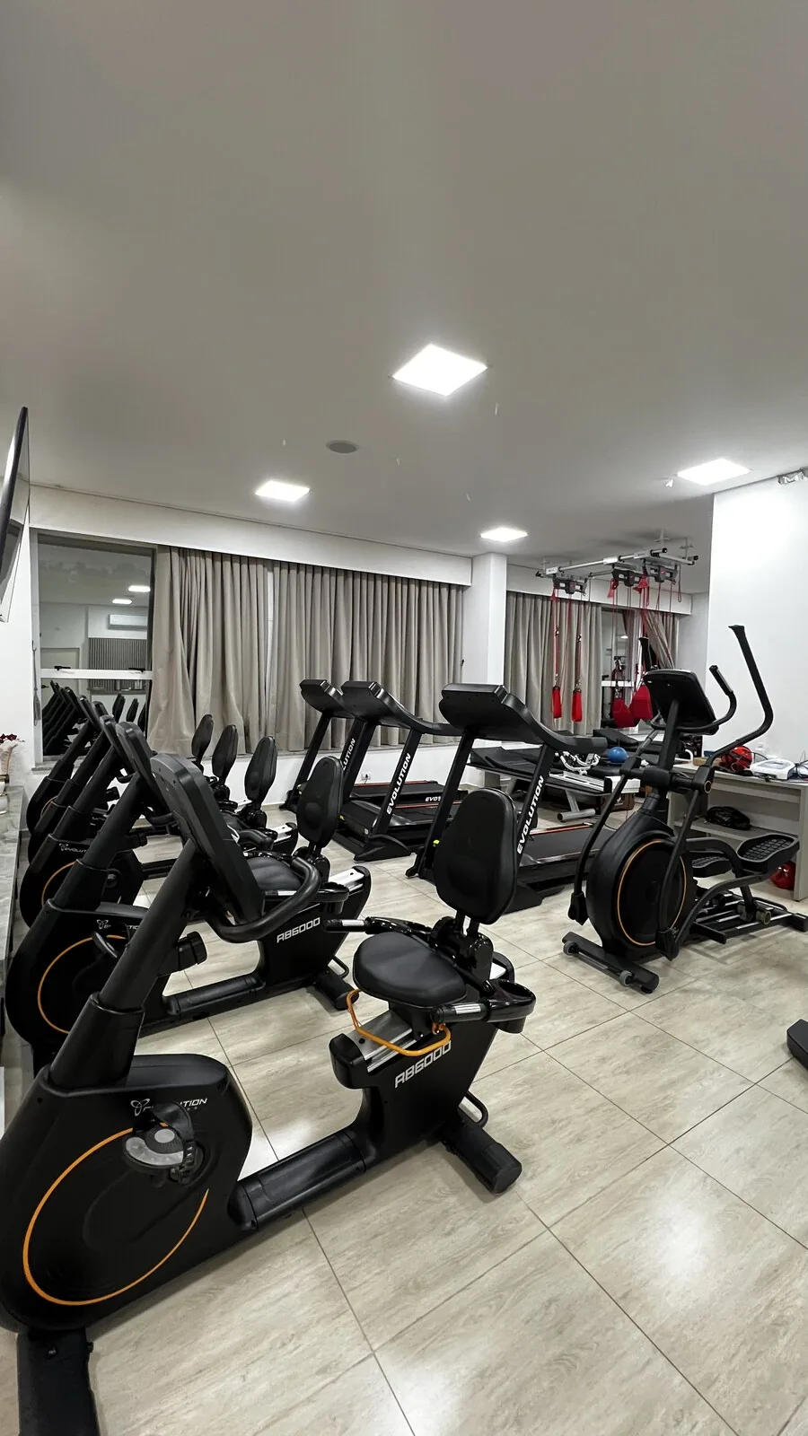 Espaço de Musculação Terapêutica do Instituto